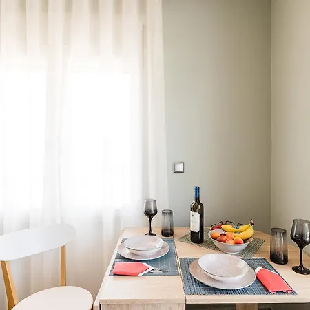 Square Sea View House *