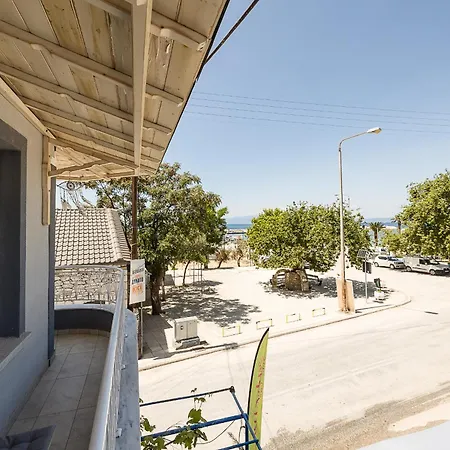 アパート Square Sea View House *