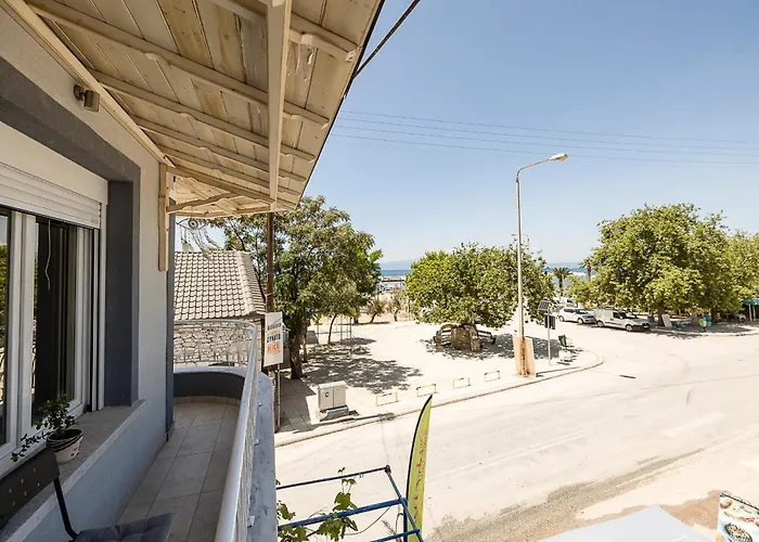 Διαμέρισμα Square Sea View House *